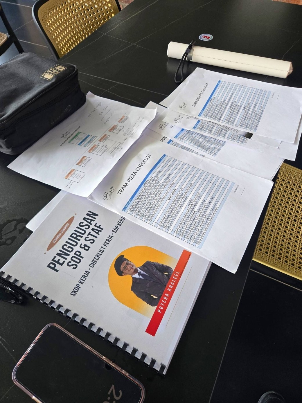 eBook panduan melaksanakan SOP kedai makan Al Khaleel Consulting & Training
